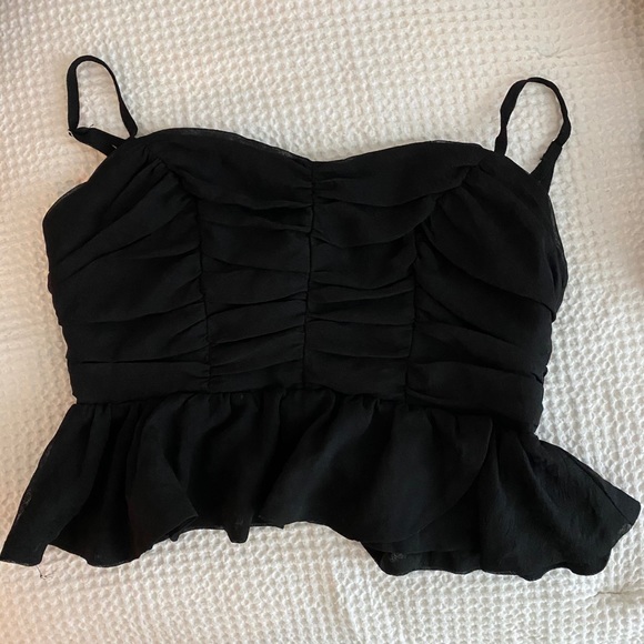 Black Ruffle top - Picture 1 of 2